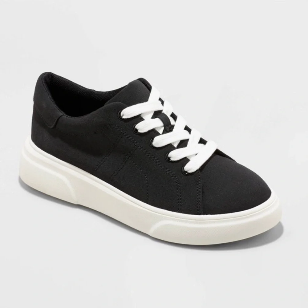 Mad Love Black Sneakers with White Platform